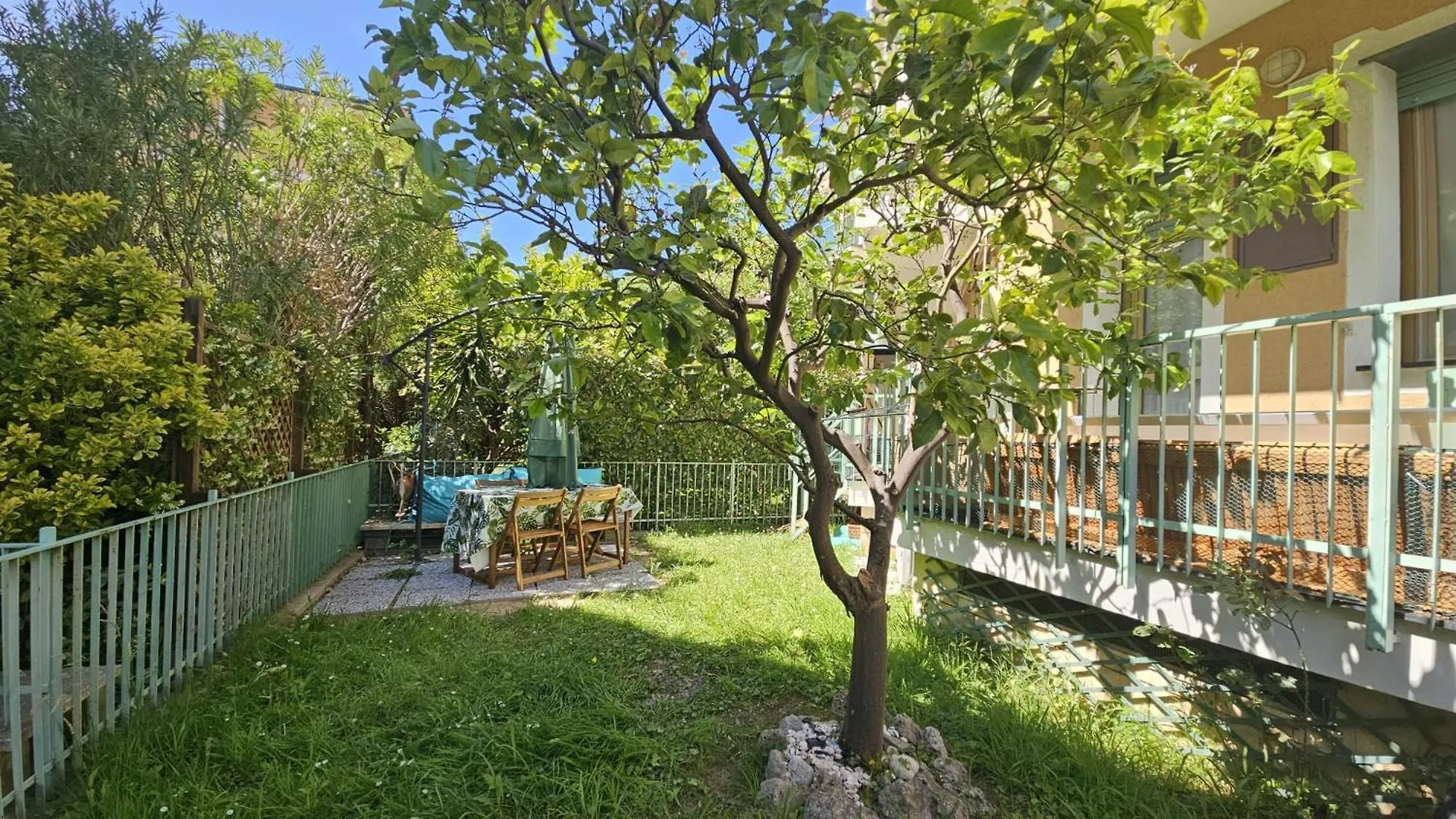 Agata Finale Ligure Apartment Italy